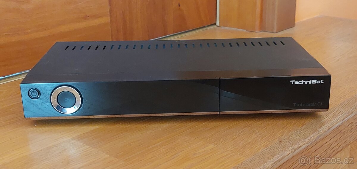 Satelitní přijímač (satelit) Technisat Technistar S1 - 2