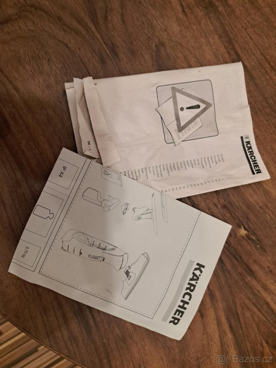 Přístroj na mytí oken - vysavač Karcher WV5 plus - 2