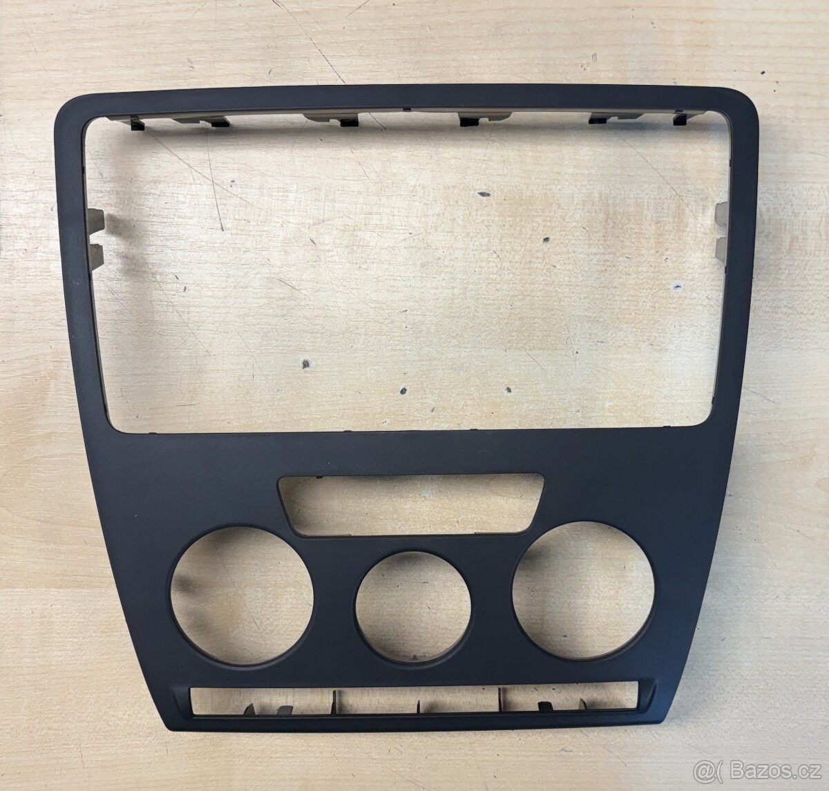 Rámeček rádia a klimatizace - 2