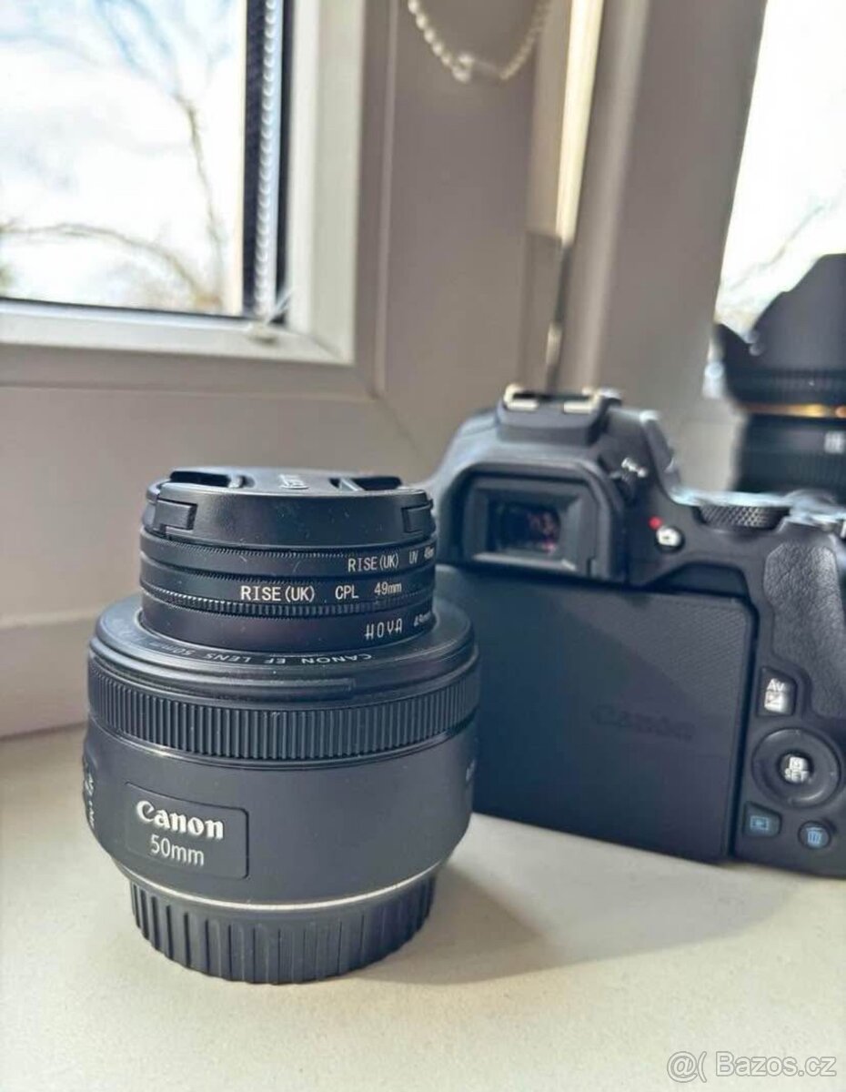 Fotoaparát Canon EOS 250 D - 2