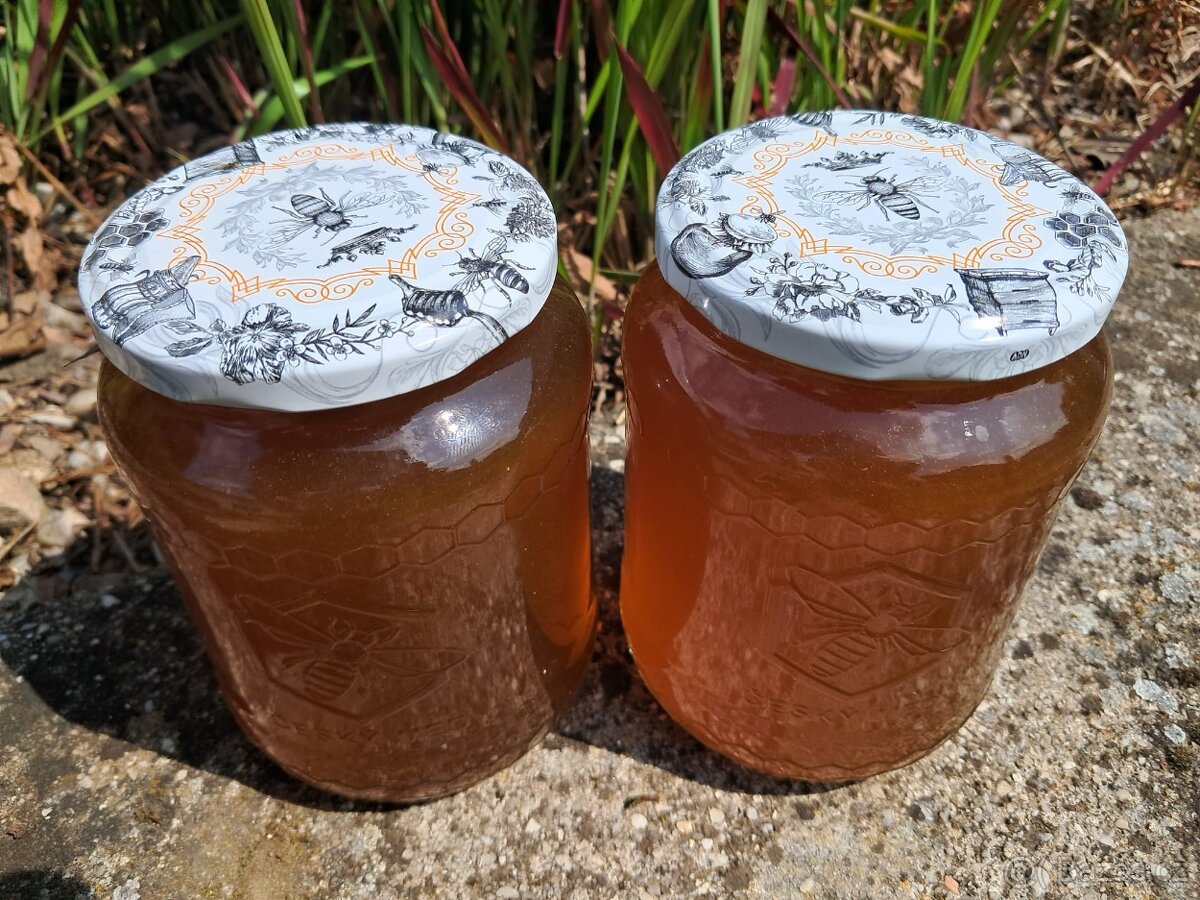 Včelí med - květový i lesní - 2