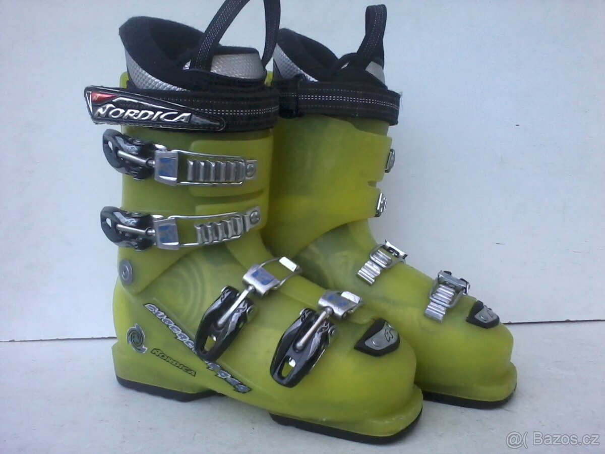Lyžáky Nordica 22,5 - 2