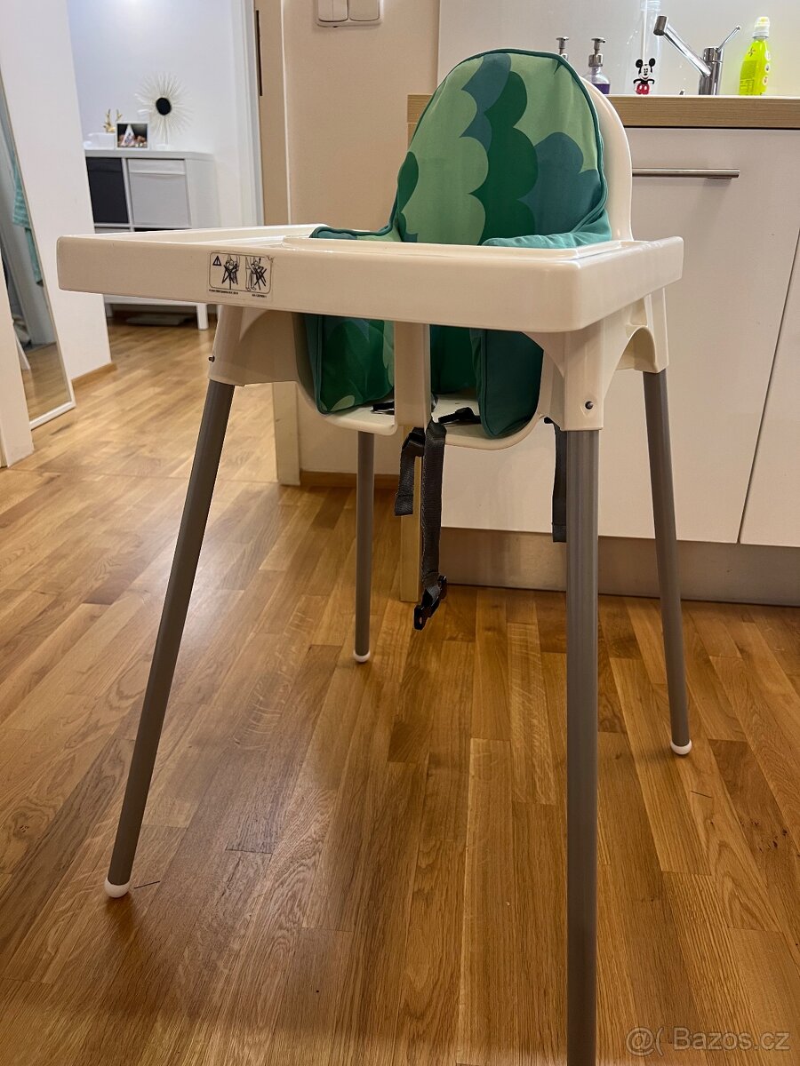 Dětská jídelní židlička s pultíkem a podpůrným polštářem - 2