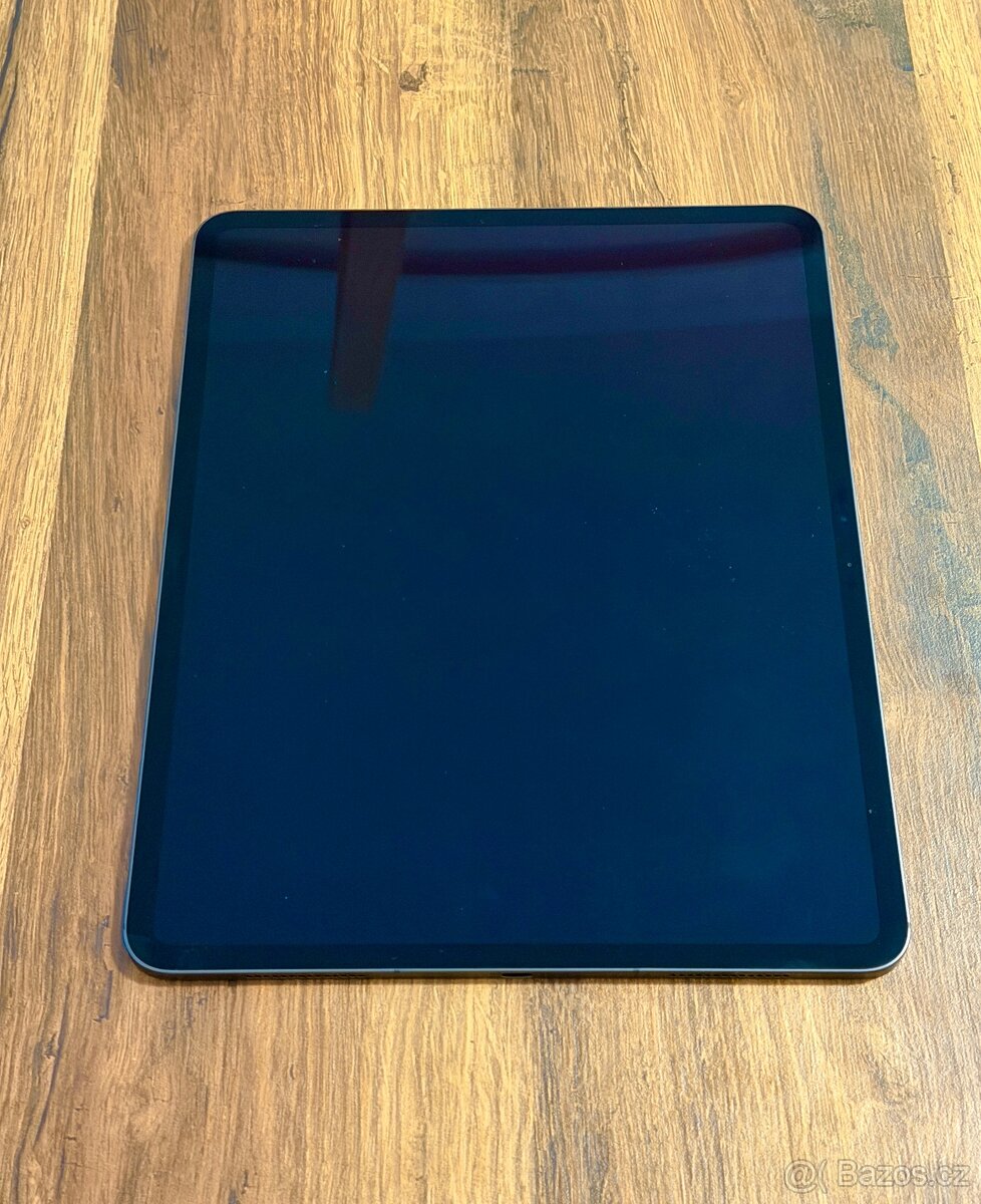 Apple iPad Pro M4 _ 13 palců _ 256 Gb _ šedý - 2