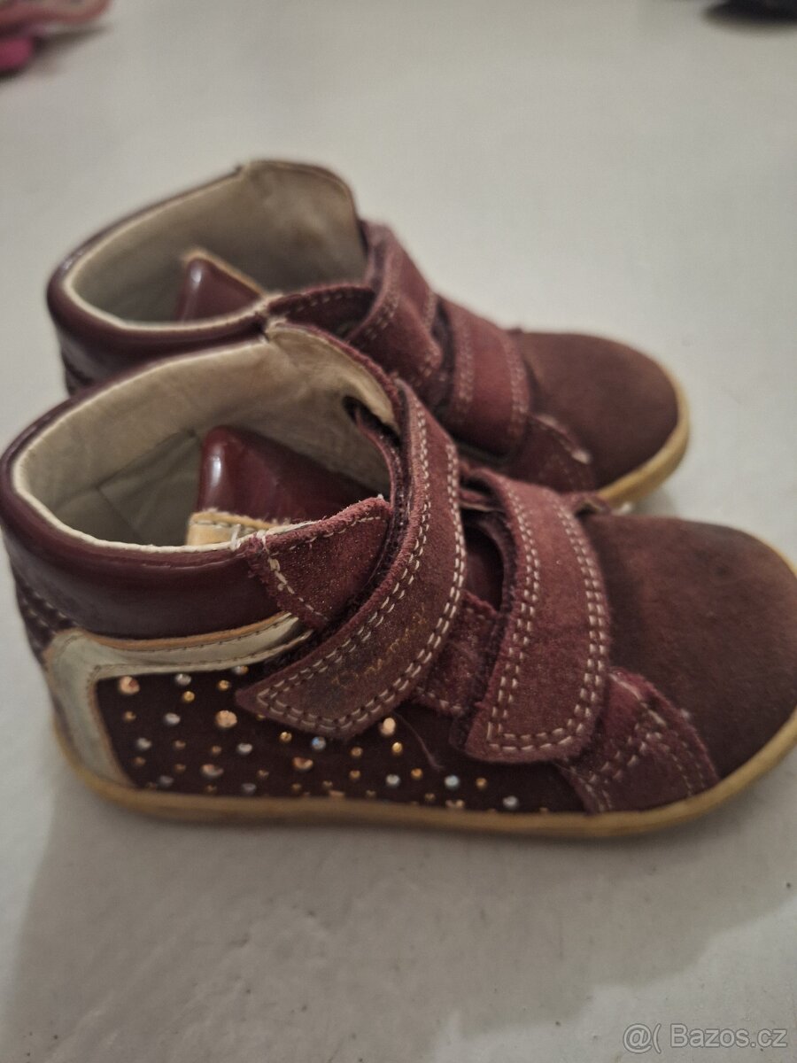 Celoroční kotníkové boty Primigi vel.24 - 2