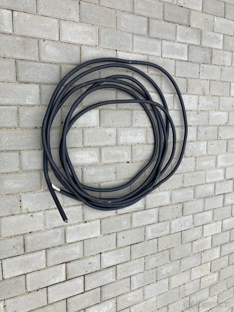 Prodám kabel 5 x 6 mm - 2