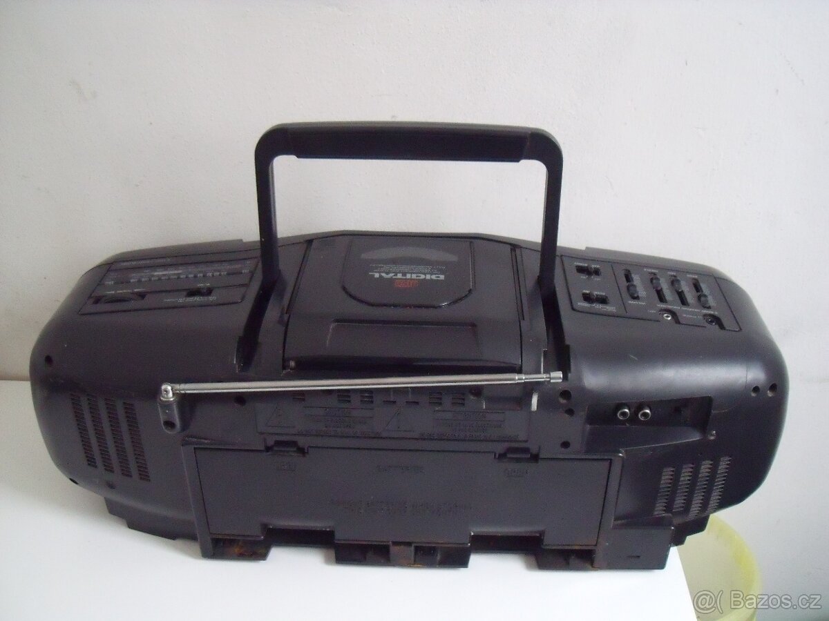 Radiomagnetofon s CD TELEFUNKEN - 2