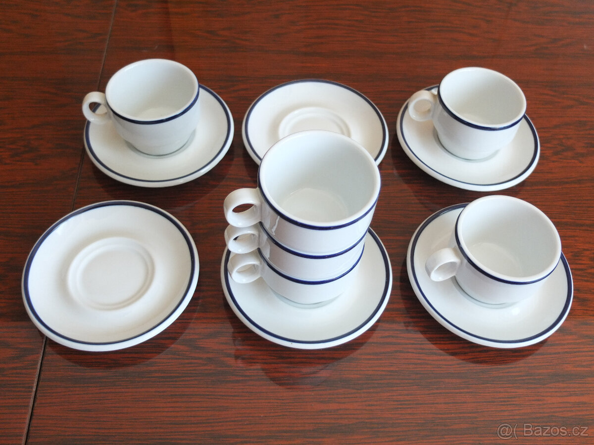 Kávové šálky s podšálky - 2