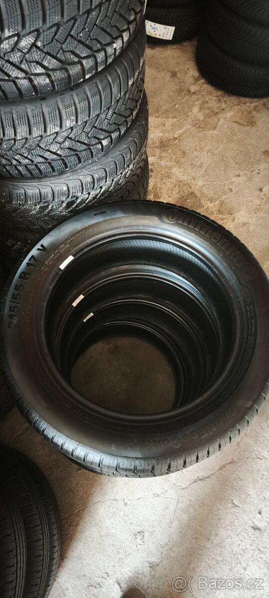 215/55r17 Continental - 2