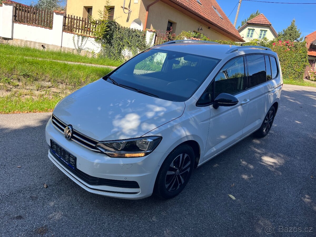 Prodám VW Touran 2.0 TDI IQ.DRIVE - 2
