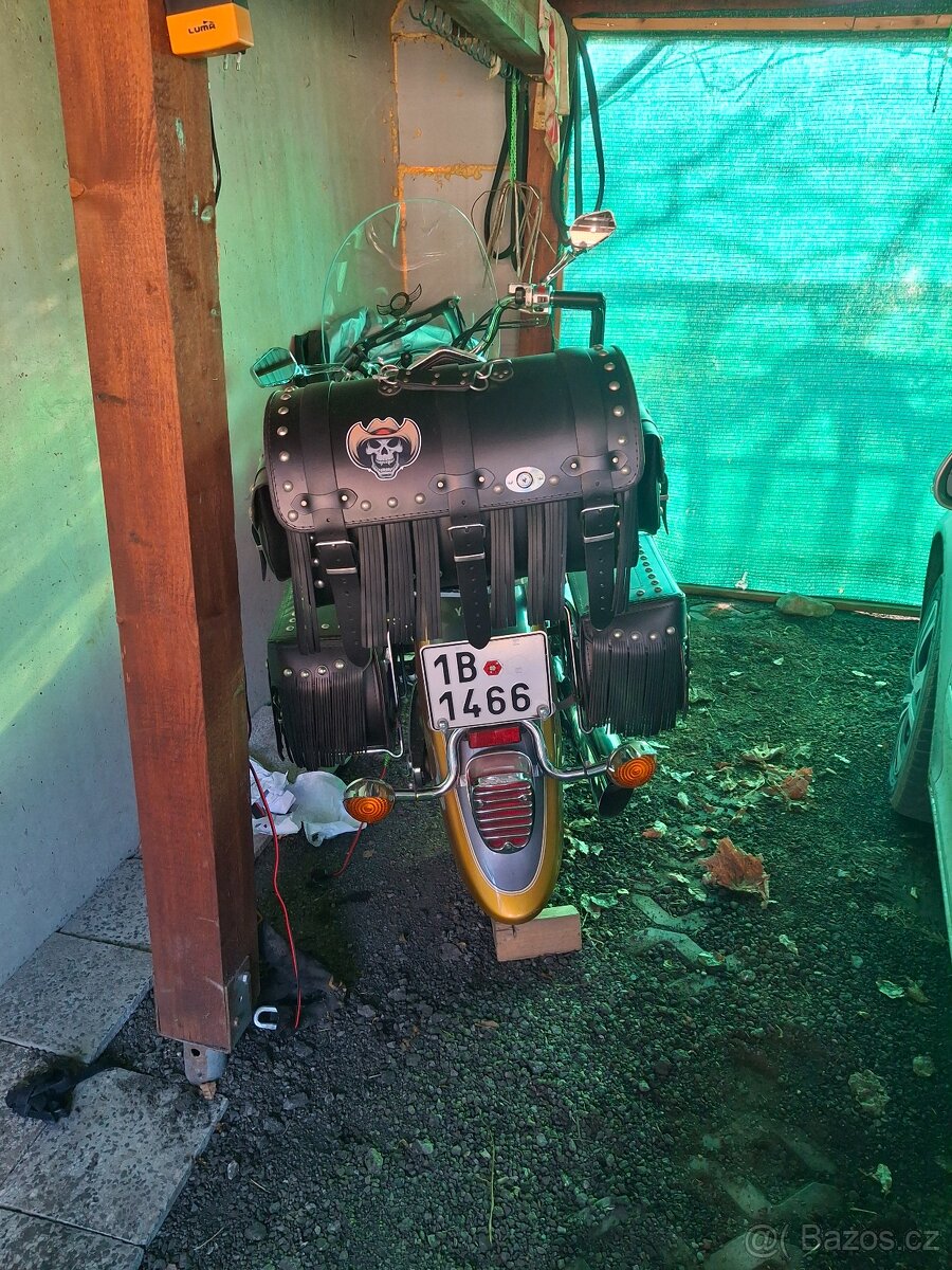 Yamaha dragstar klasic 650 - 2