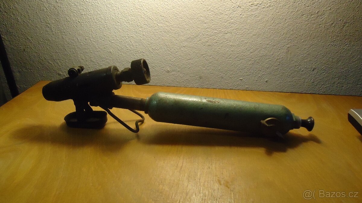 Letovací benzínová lampa - 2