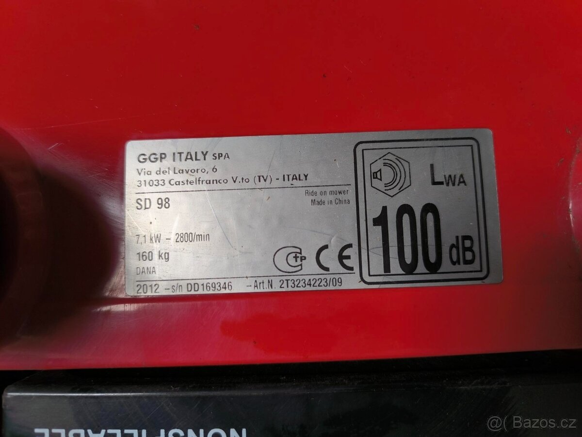 Zahradní traktůrek - 2