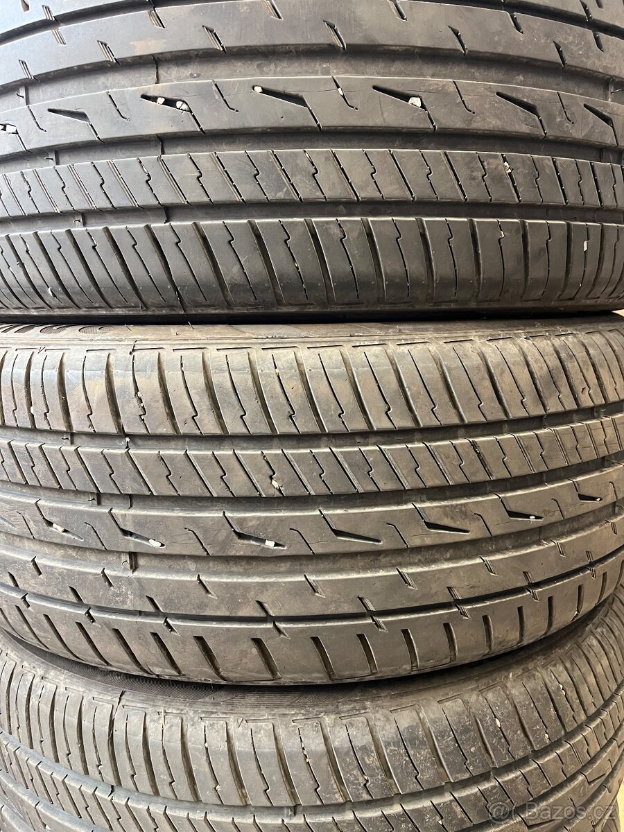 225/55 R18 102W - 2