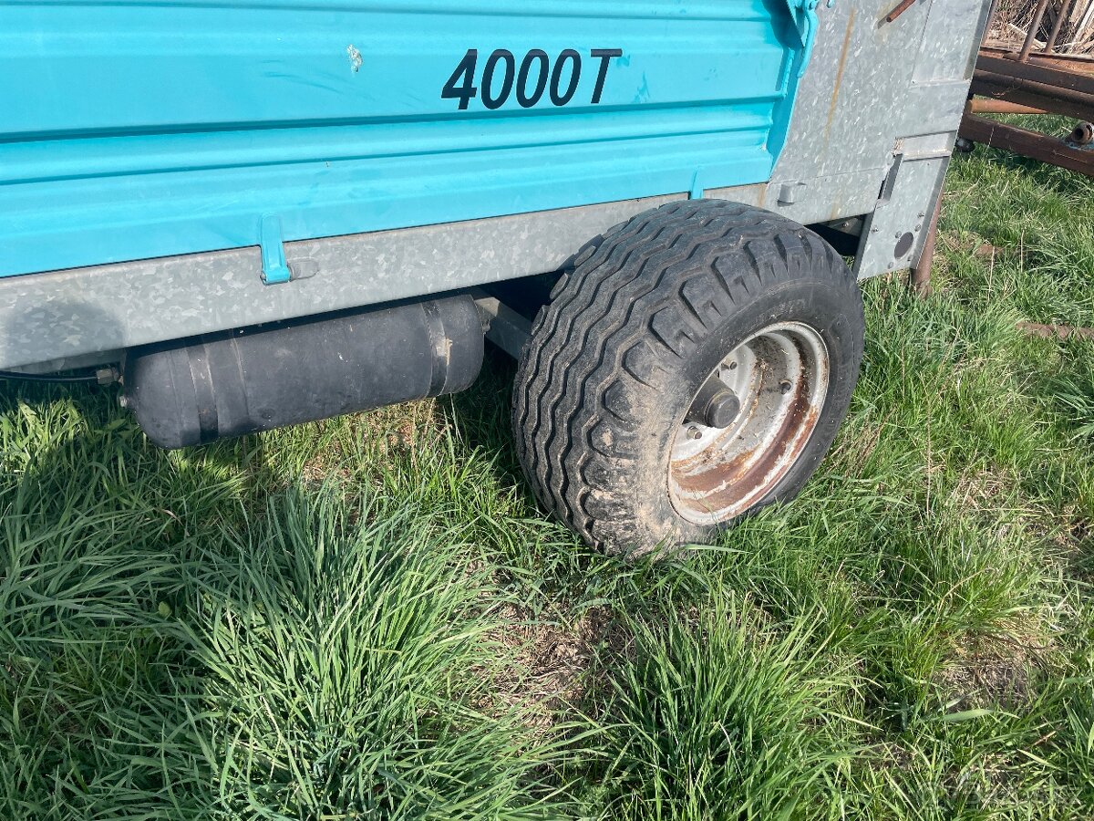 Rozmetadlo hnoje - 2