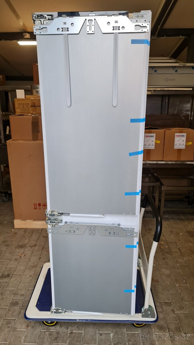 Lednice s mrazákem vestavná Liebherr ICNb 5123 - 2