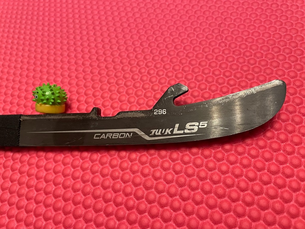 nože Bauer Tuuk LS5 Carbon 296 - 2