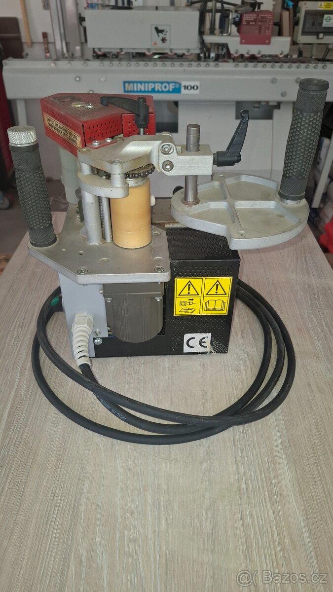 Ruční olepovačka hran - 2