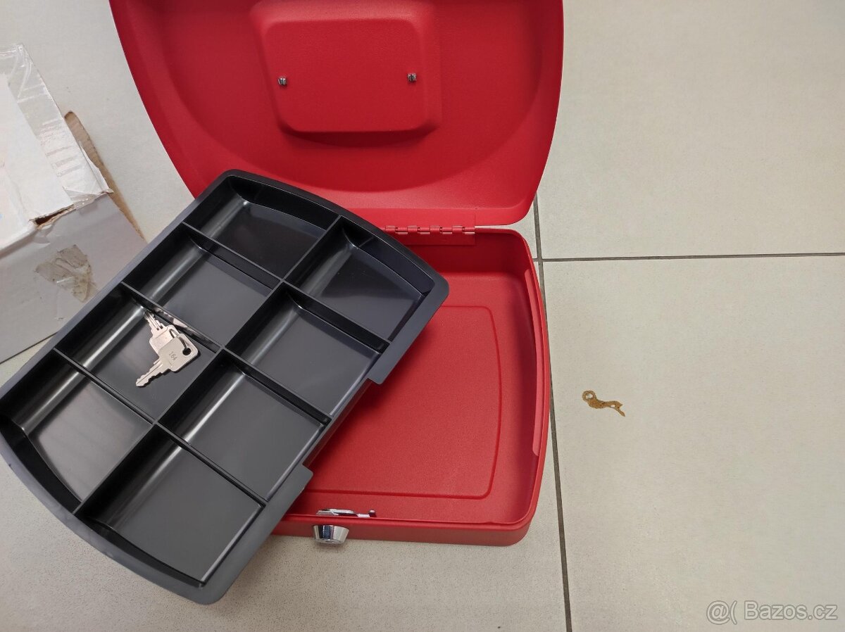 Pokladnička přenosná - 2