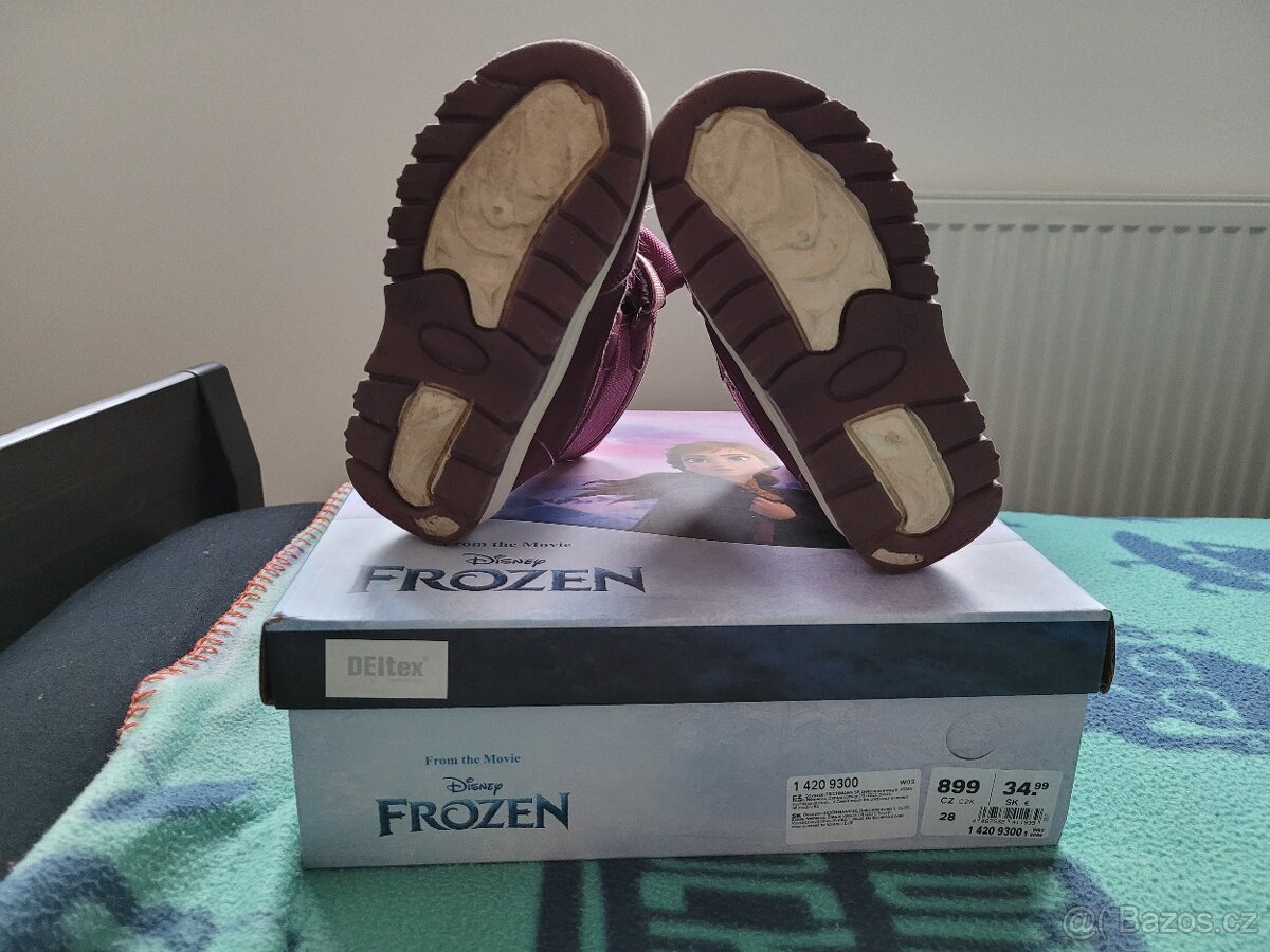 Zimní boty velikost 28 - 2