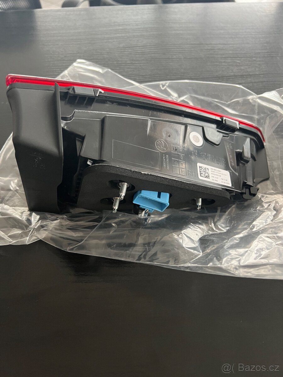 Zadní světlo pravé vnitřní Škoda Kamiq - 2