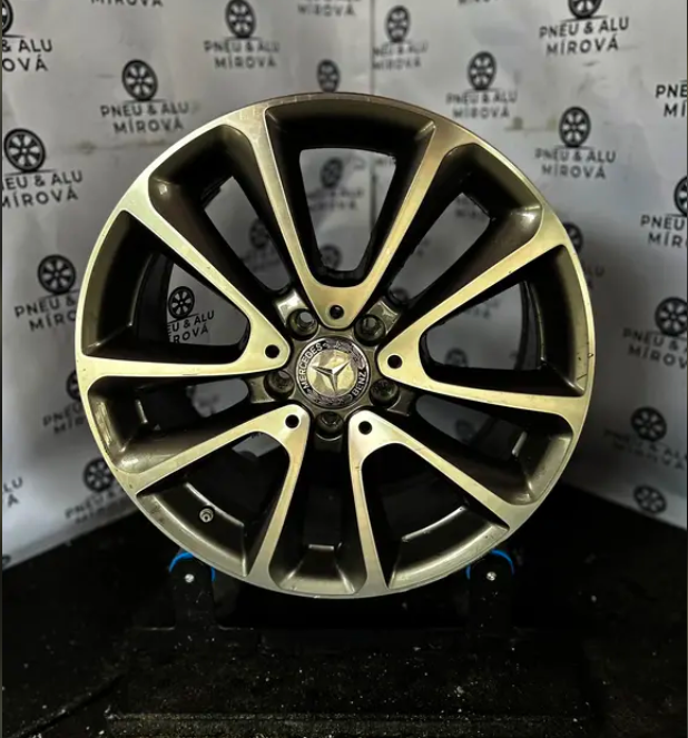 Zánovní originální alu kola Mercedes 5x112 r18 - 2