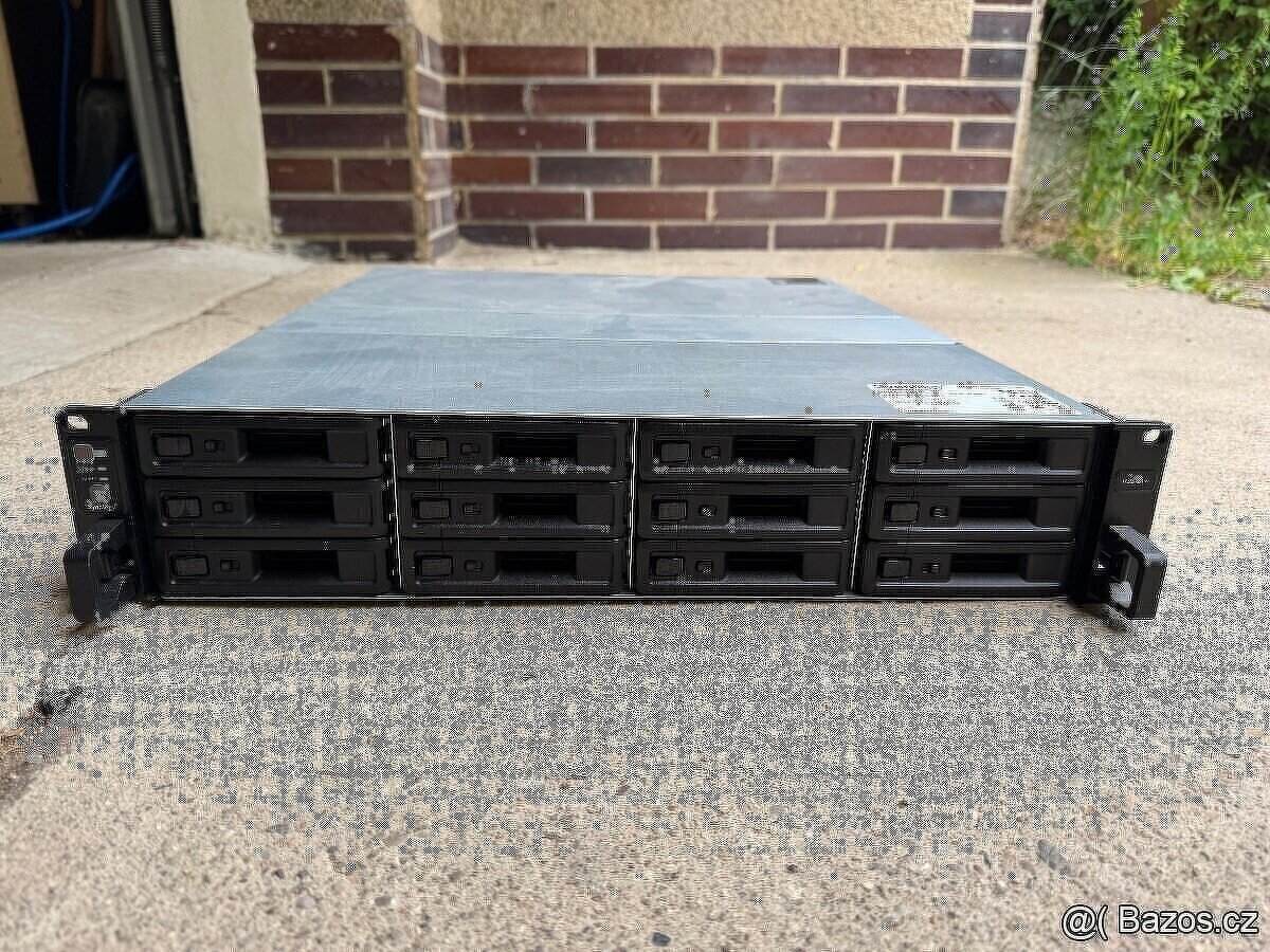 Synology RS2421+ NAS - 12 BAY, 20GB ECC RAM, super stav - 2