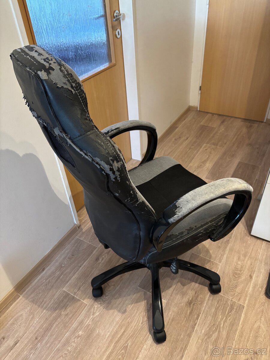 Kancelářská židle - 2
