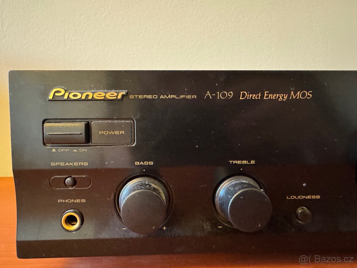 Pioneer A-109 zesilovač - 2