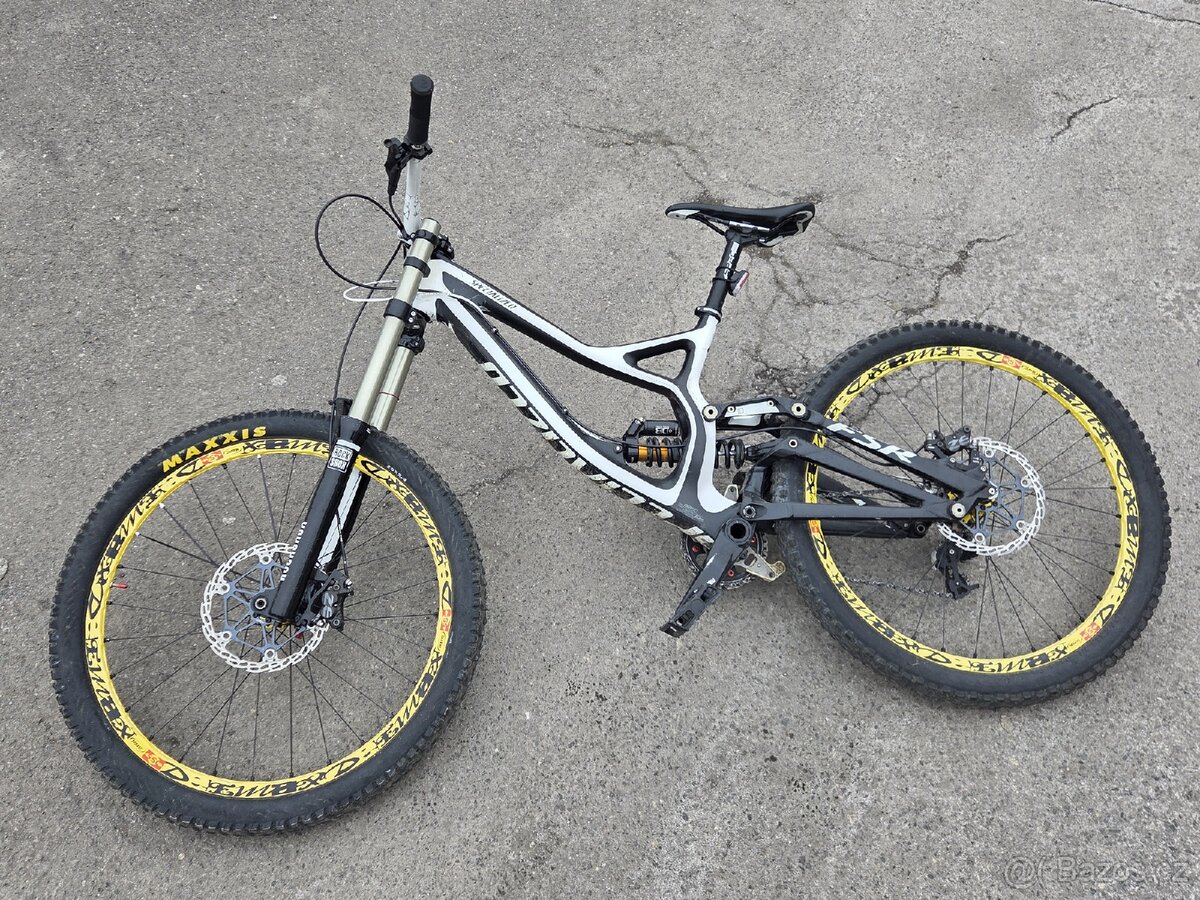 Specialized Demo 8 - 2