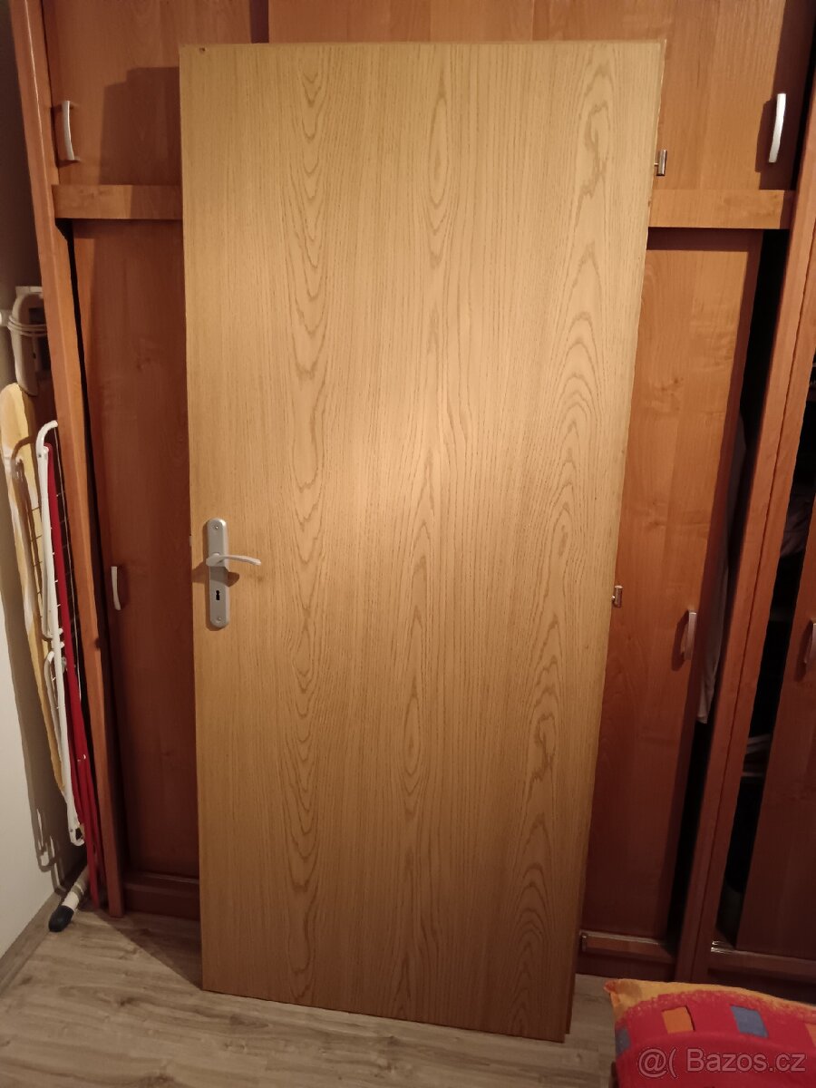 Prodám interiérové dveře 60-80 - 2