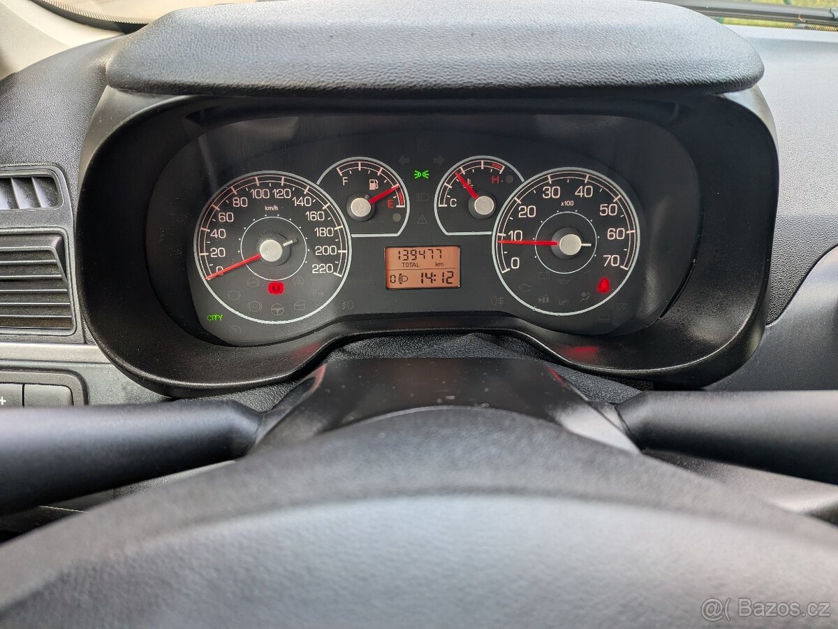 Fiat Grande Punto / 1.2 48 kW - 2