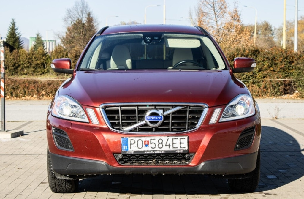Volvo XC60 2.4D Momentum, 120kW (2011) - 2