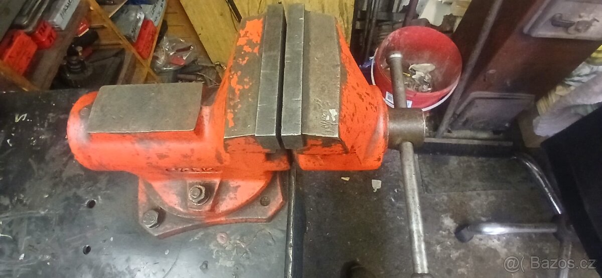 Svěrák YORK 100 - 2