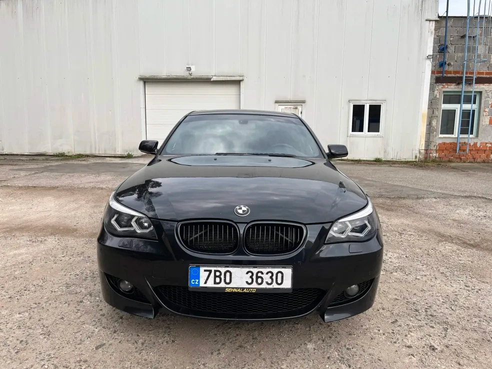 BMW E60 525i - 2