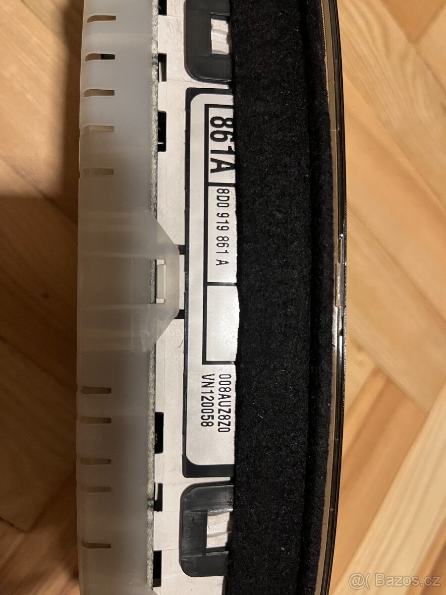 Audi A4 B5 budíky - 2