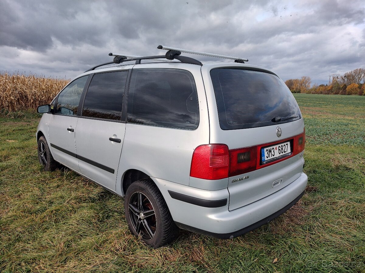 Sharan 1.9 TDI 7 míst - 2