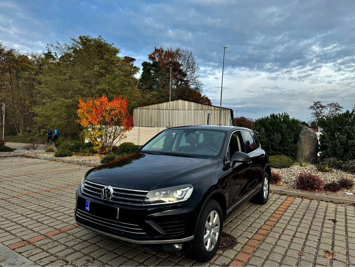 VW TOUAREG 3.0TDI 193kw R.v. 2016 Facelift Tažné Bez Měchů - 2