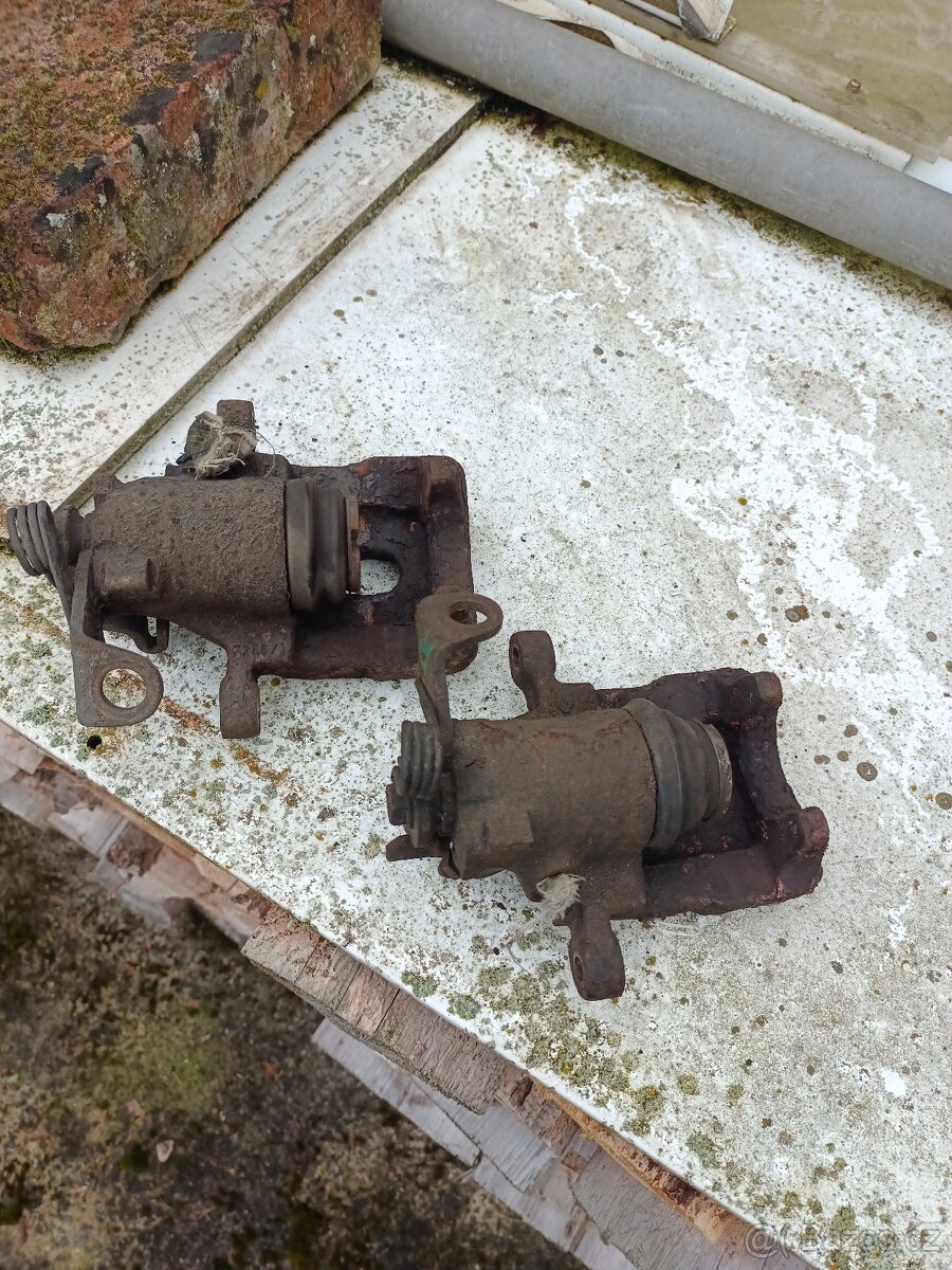 Zadní brzdiče Galaxy, Sharan, Alhambra 01- - 2