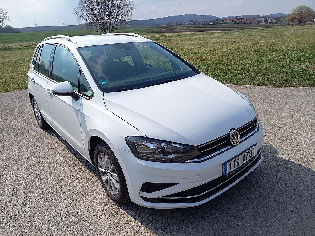 Volkswagen Golf Sportsvan 1.5Tsi 96kw klima+Dph+90000km - 2