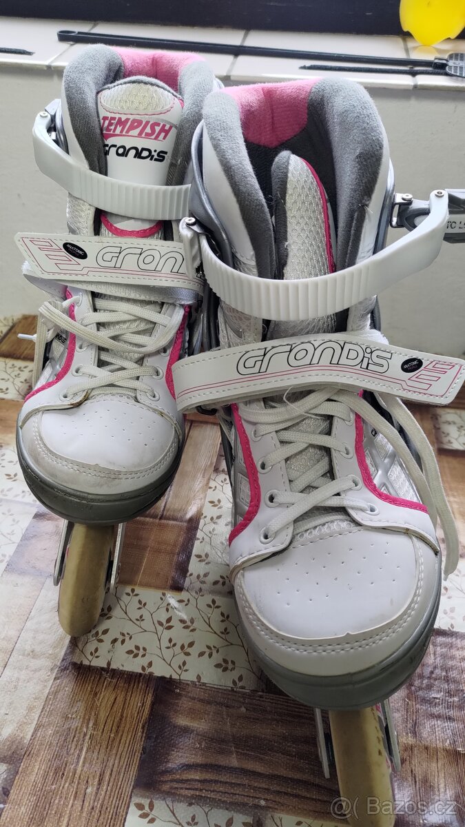 Dívčí/dámské kolečkové brusle - 2
