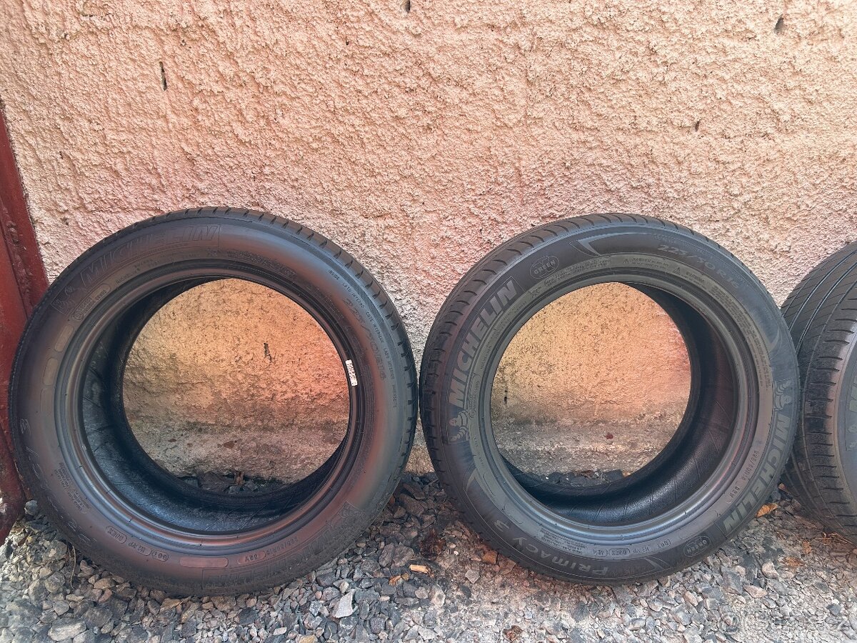 Prodám gumy 225/50/16 - 2