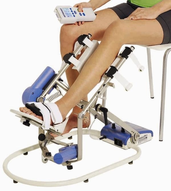 Motodlaha Artromot SP3 na kotník 250,-/den - 2