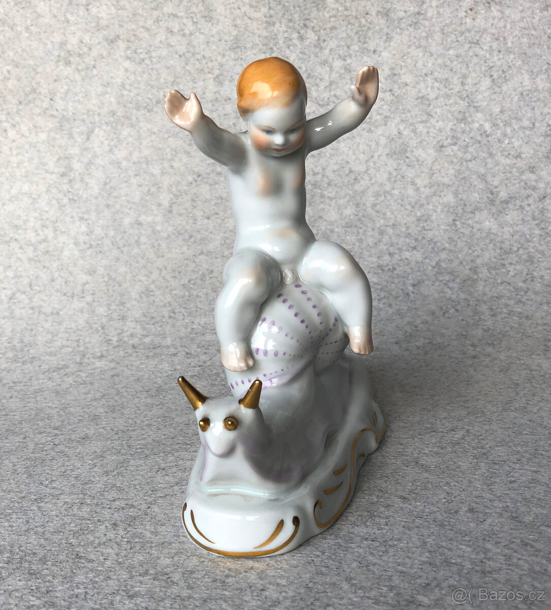 Chlapec jedoucí na šneku - Herend porcelán - 1960-69 - 2