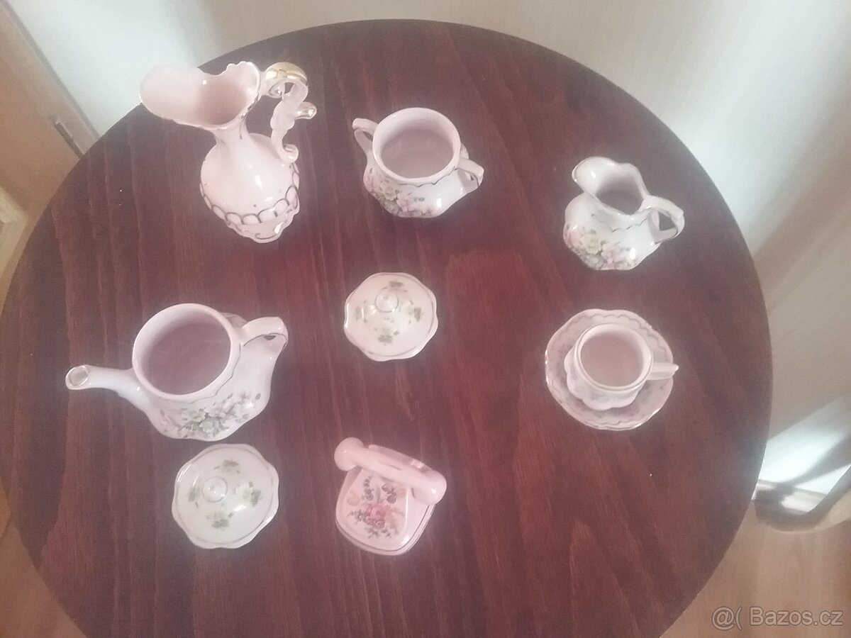 Růžové miniaturky - 2