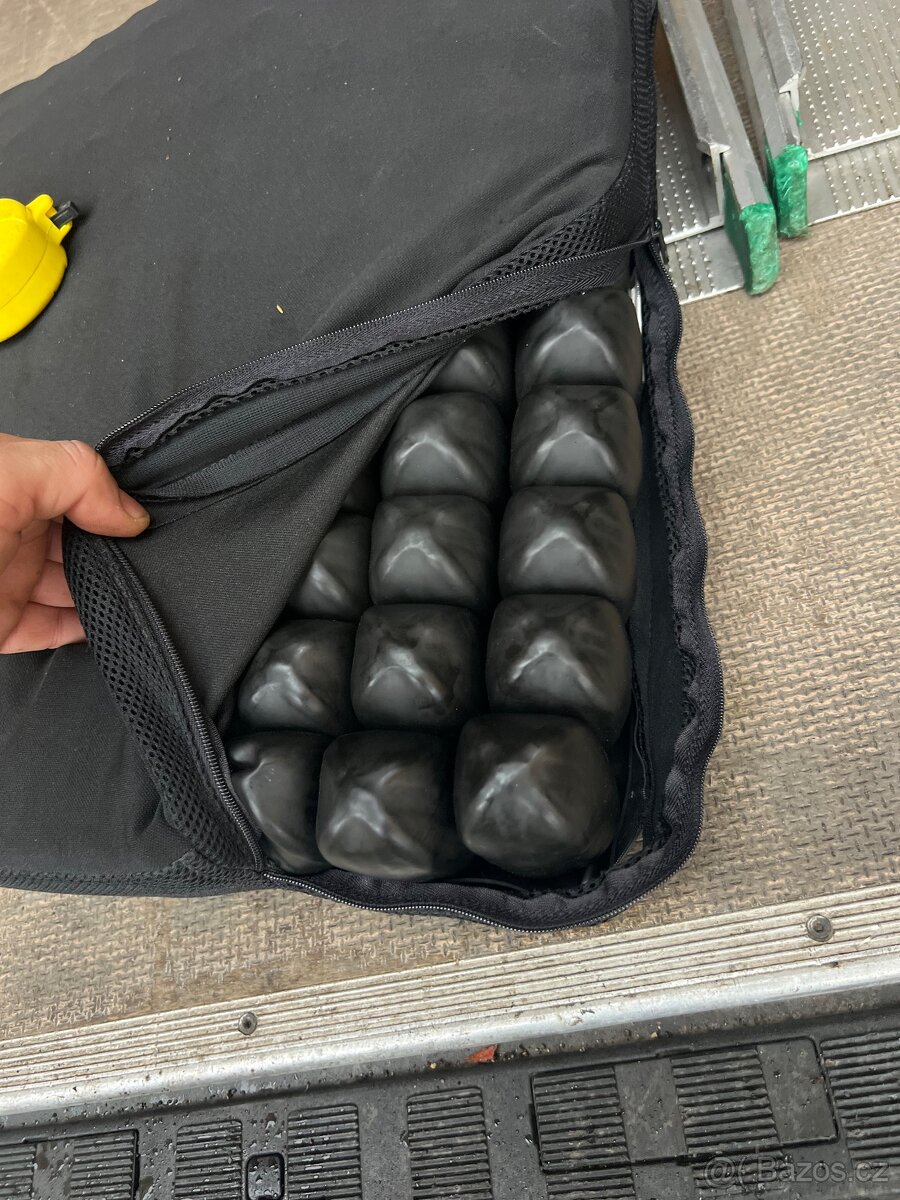 ROHO dekubitní podsedák - 2