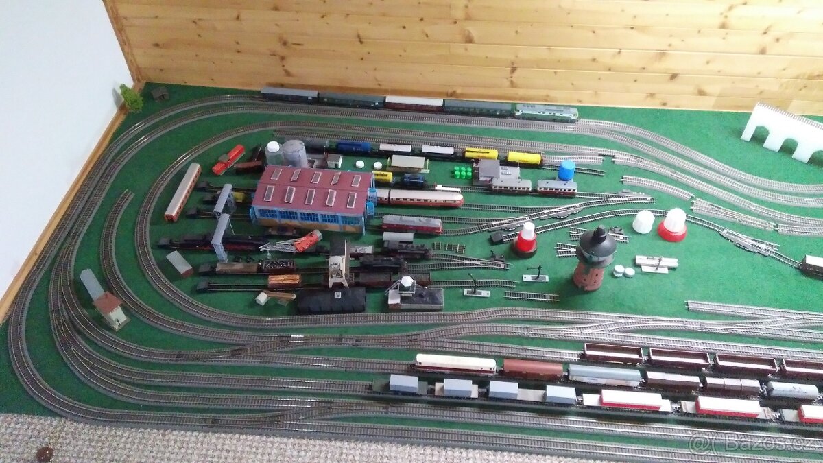 Prodám kolejiště Ho - 2