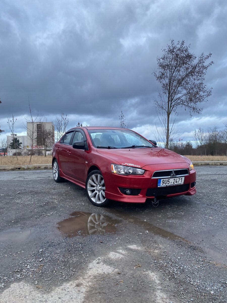 Mitsubishi Lancer X 2.0 DID - 2