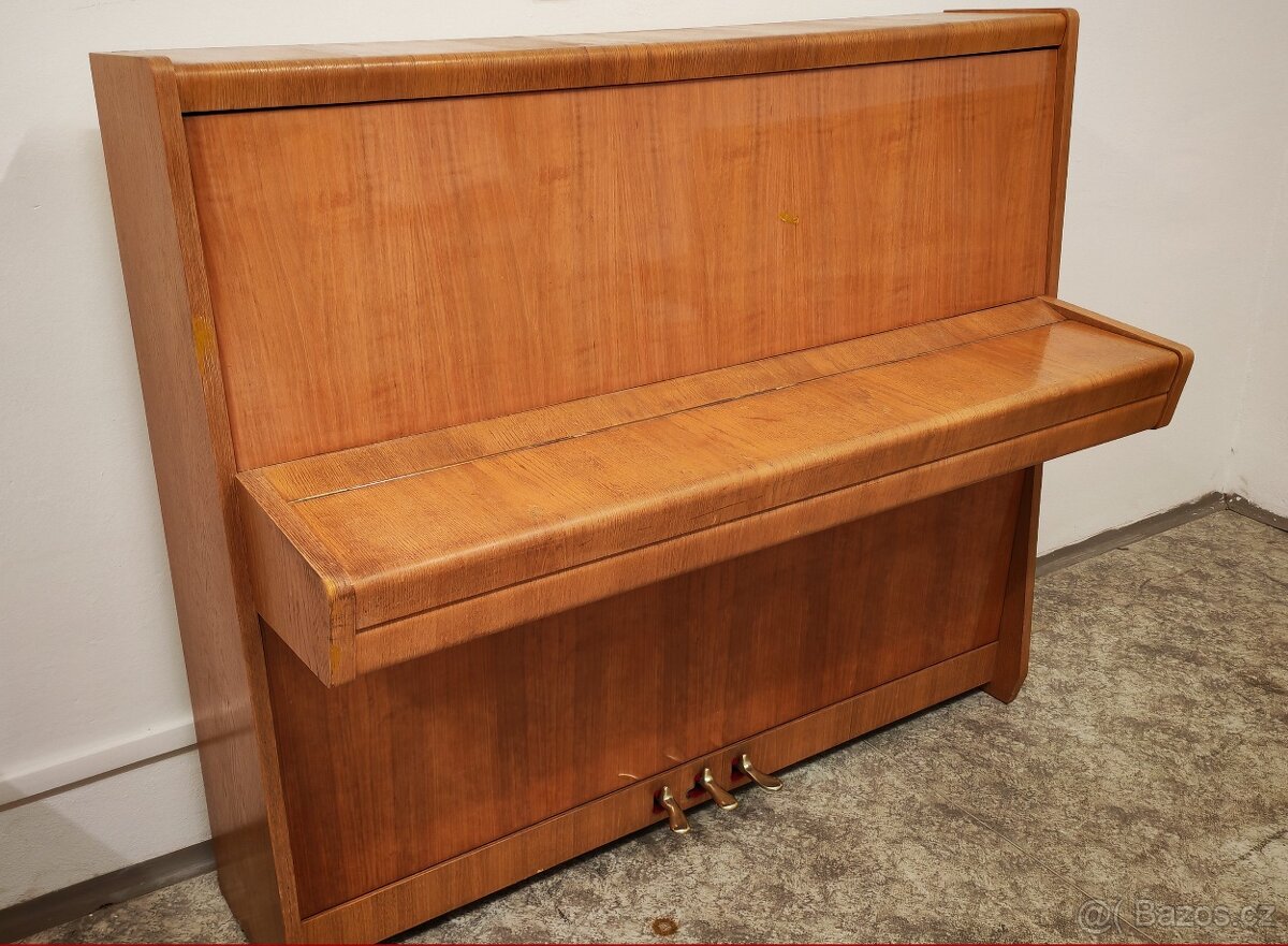 Prodám pianino PETROF - OPERA - 2