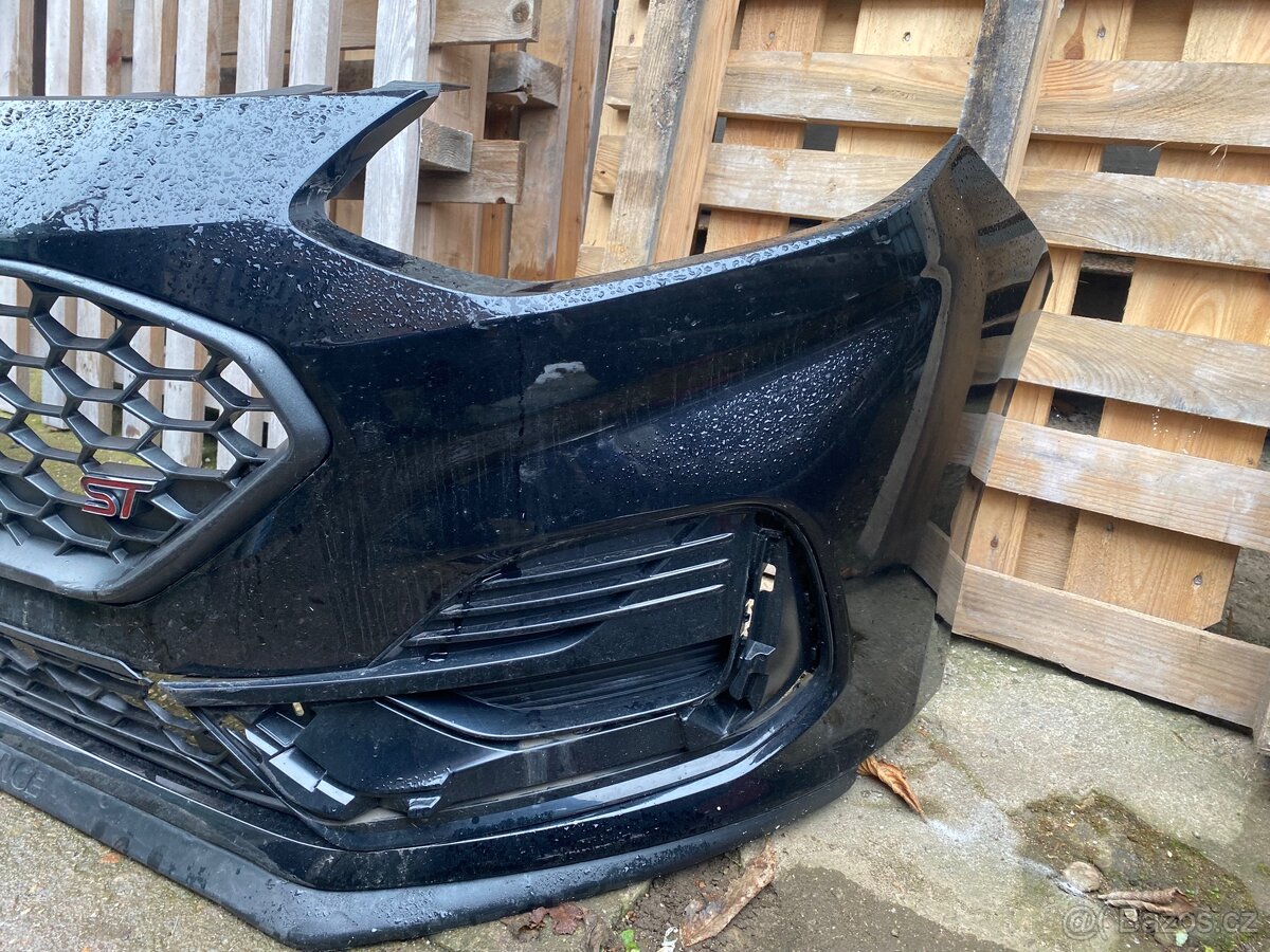 Přední nárazník Ford fiesta ST - 2